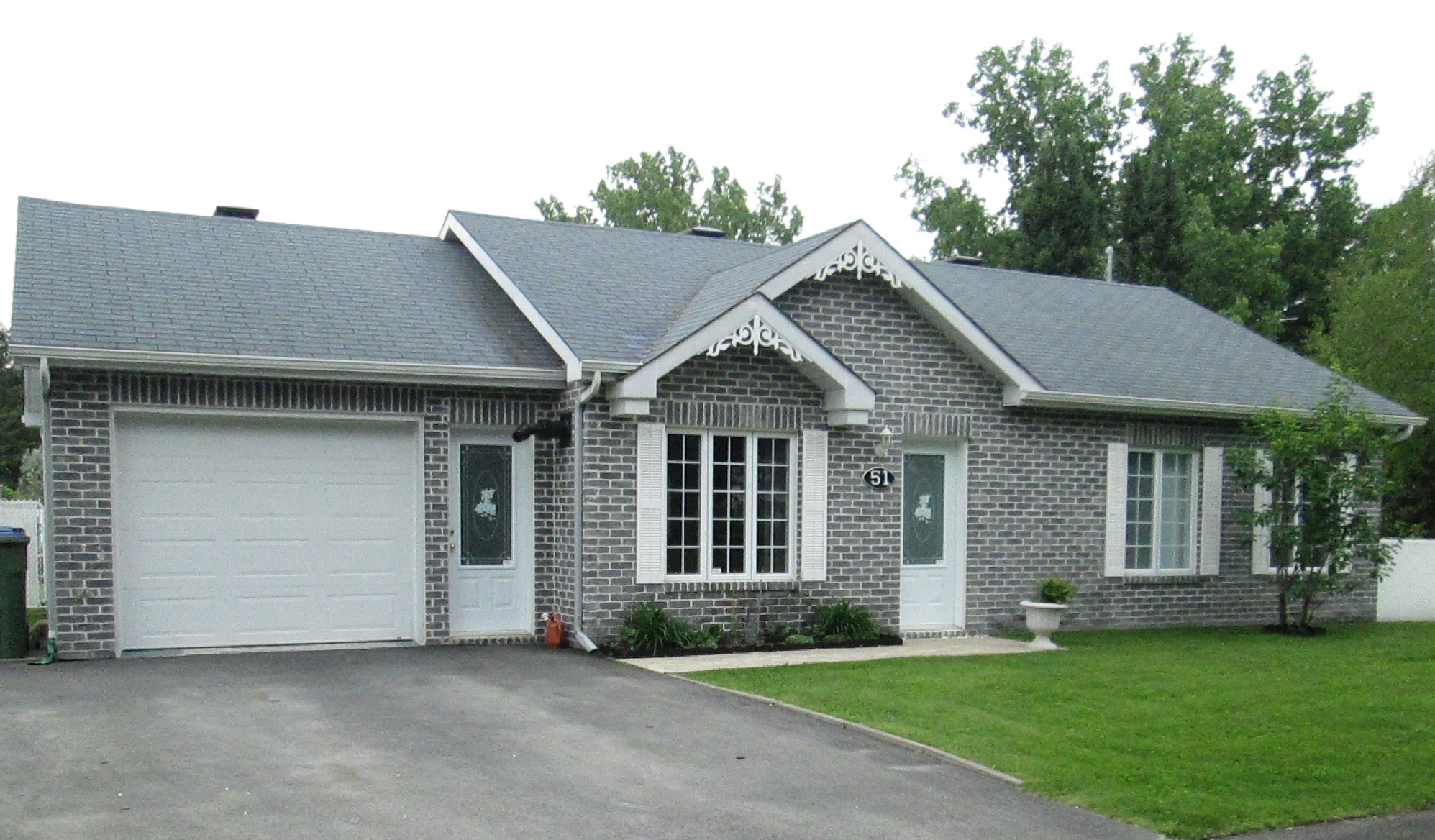 Maison sans sous-sol 2005.Clé en main à Lavaltrie (Lanaudière)