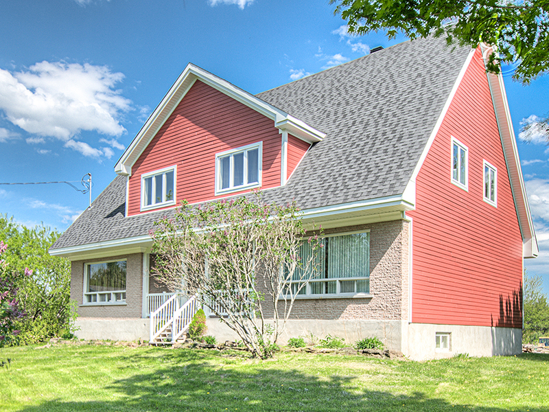 Maison à vendre Lacolle (Montérégie) Maison à vendre Lacolle (Montérégie)