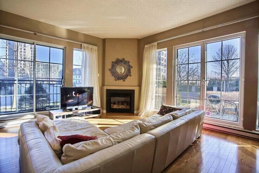 Superbe condo à vendre ou louer IledesSœurs Montreal/CentreVille