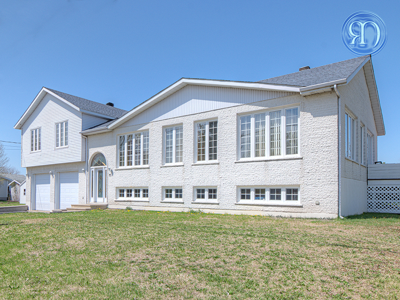 Maison à vendre au bord de l'eau Lacolle (Montérégie)