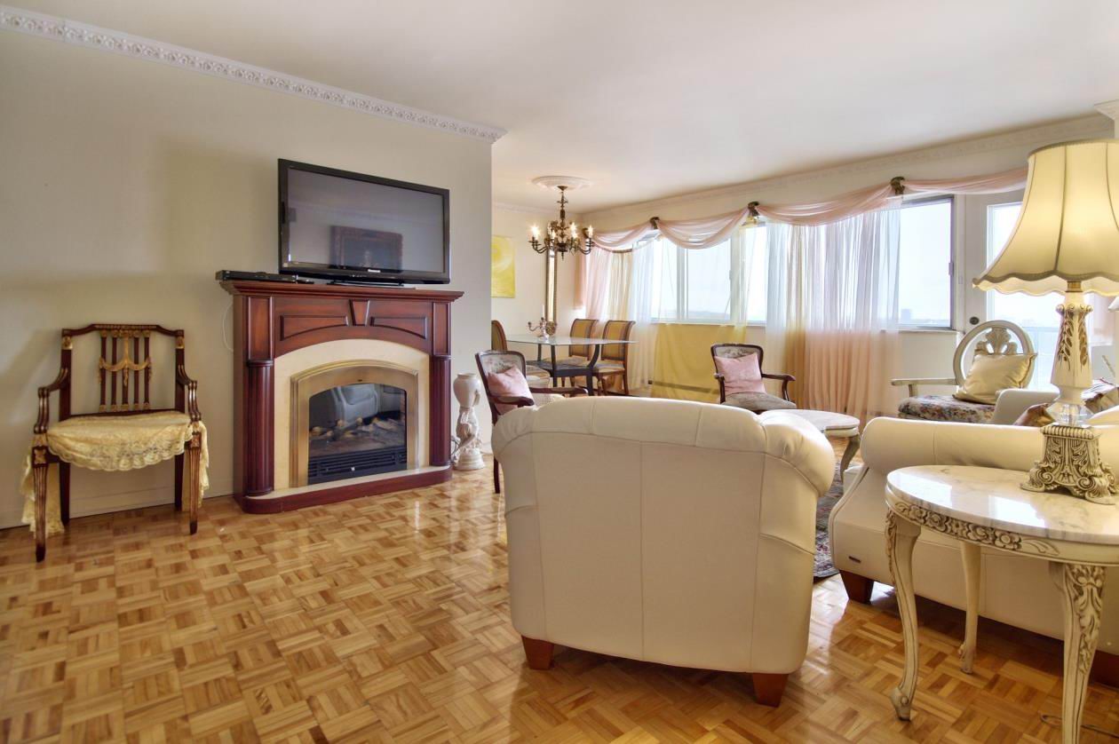 Condo à CôteSaintLuc *Parfait investissement* Montreal/CentreVille