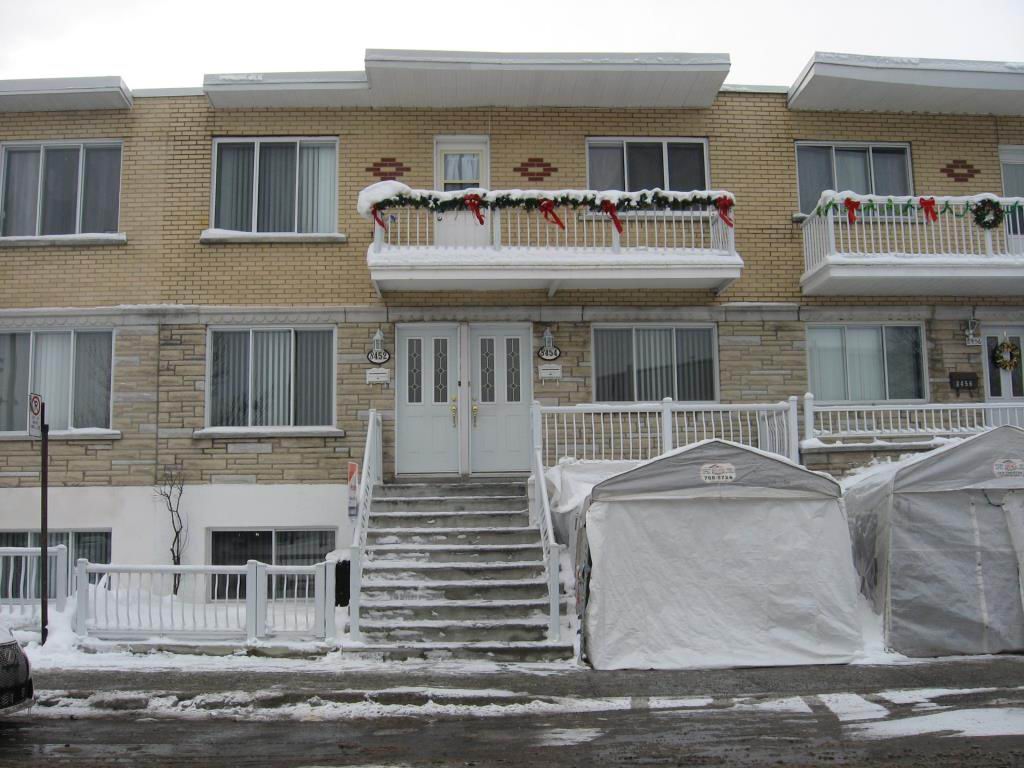 Duplex secteur familial 2 x 5 1/2 + Bachelor SaintMichel Montreal