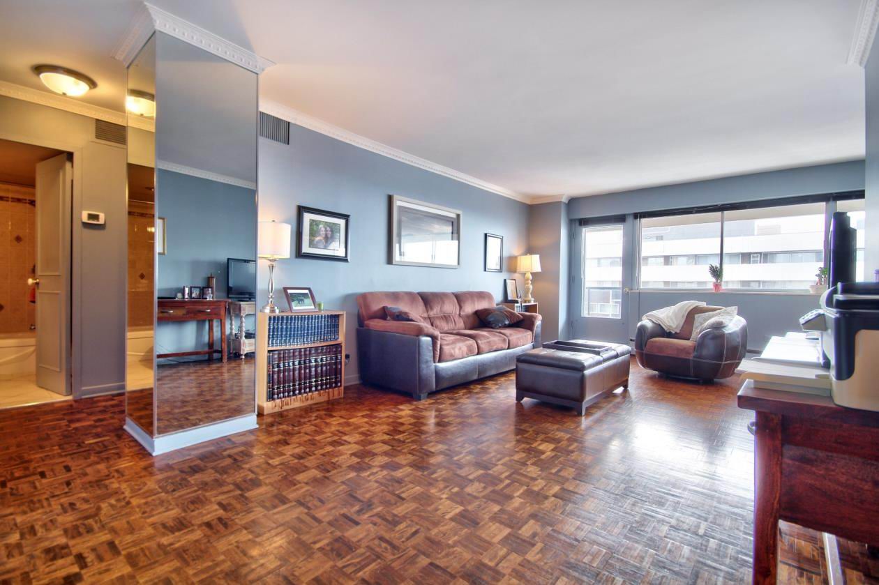 Condo MEUBLÉ avec services dans l'immeuble CôteSaintLuc Montreal