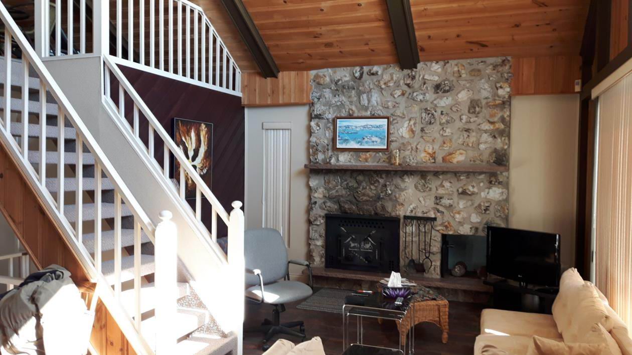 Succession Chalet 4 saisons au bord de l'eau Lac Poulin Beauce