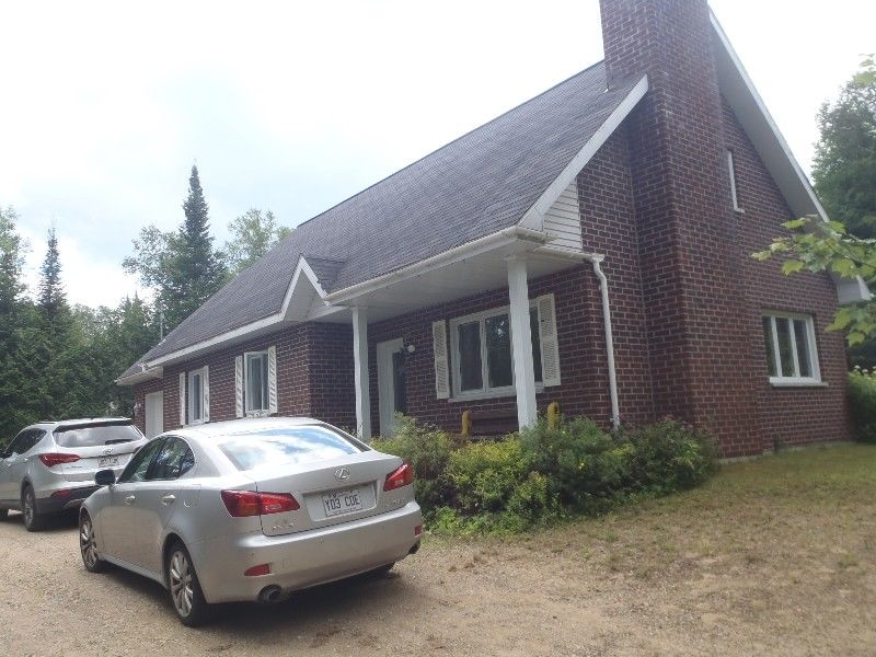 ** CHALET A VENDRE ** SaintDonat (Lanaudière)