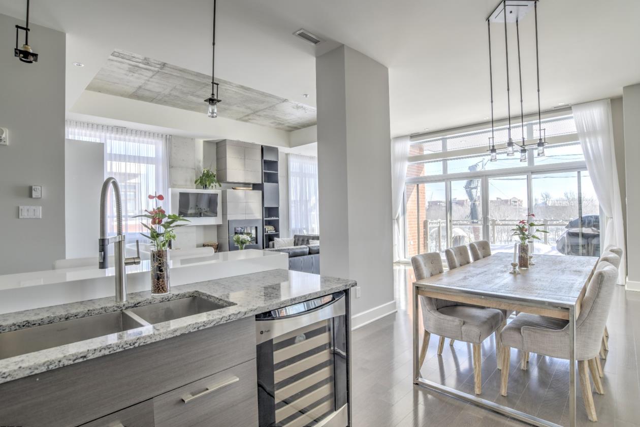 Penthouse de luxe et confort à SaintLambert Montreal/CentreVille