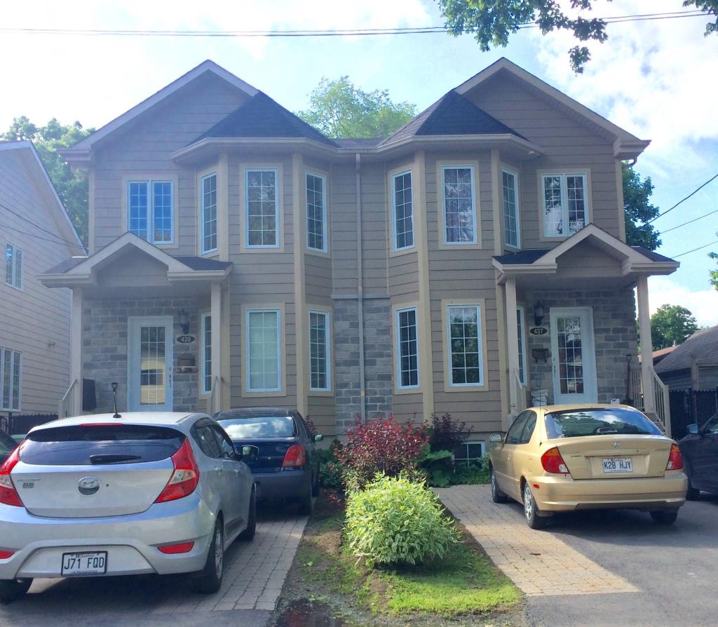 Duplex côte à côte de type semidétaché TRÈS RARE !! BoisdesFilion