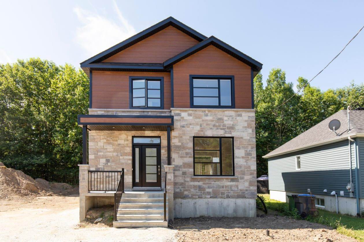 Maison neuve à prix d'aubaine à VeniseenQuebec Montreal/CentreVille (Montréal)