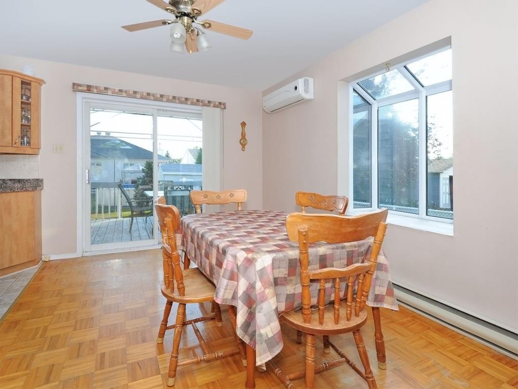 Jolie maison 3 chambres bien entretenue à StZotique Montreal/Centre