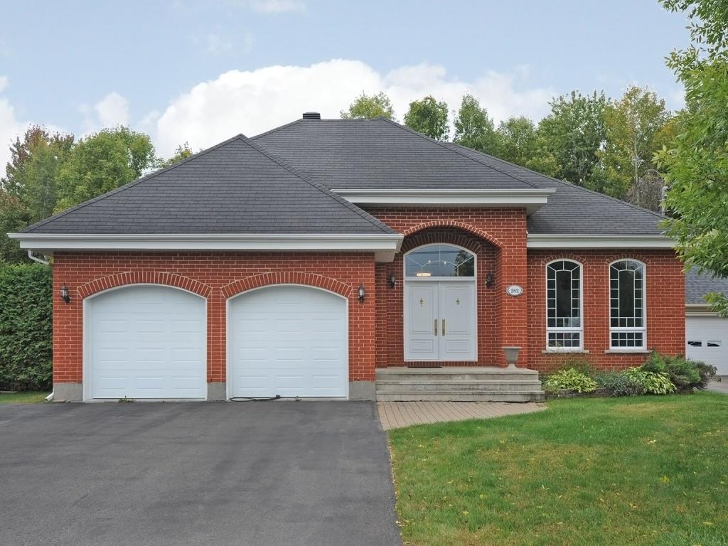 Magnifique maison 5 chambres terrain privé Les Coteaux Montreal/Centre