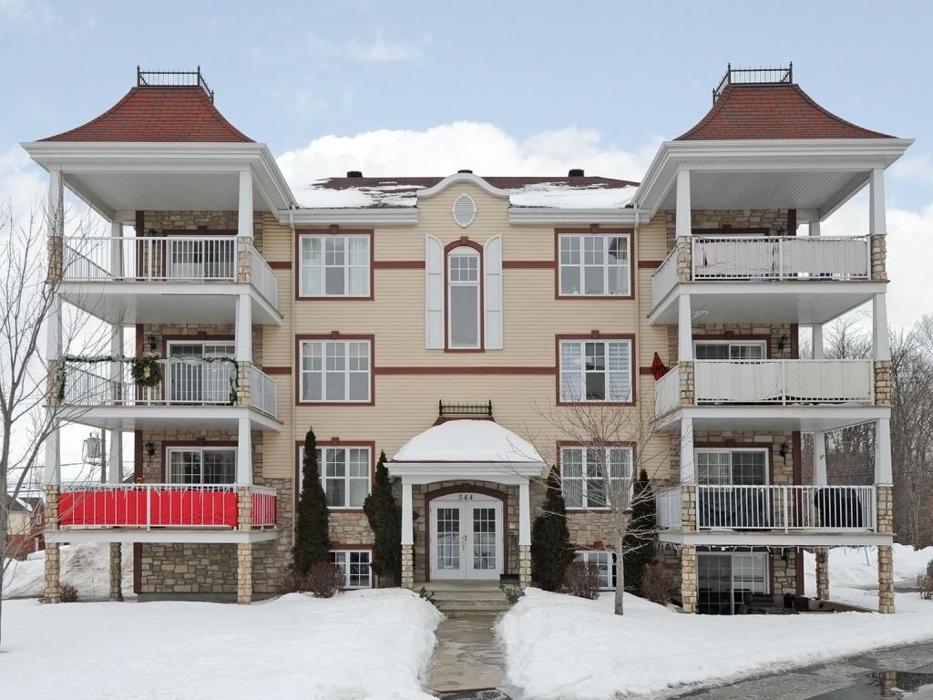 Beau condo 4 1/2 au 2ième étage à Pincourt Montreal/CentreVille (Montréal)