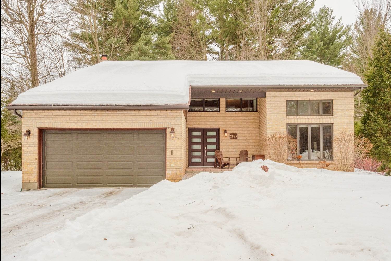 ** Magnifique maison au Quartier Saddlebrook de StLazare** Montreal