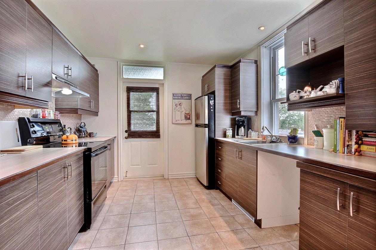 TRÈS RARE 6 plex VIDE à exploiter VilleÉmard Montréal Montreal/Centre