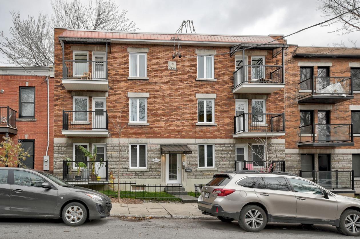 6plex extrêmement bien entretenu à VilleMarie Montréal Montreal/Centre