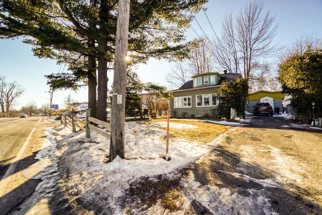 Maison au bord de l'eau à vendre VeniseenQuébec Montreal/CentreVille (Montréal)