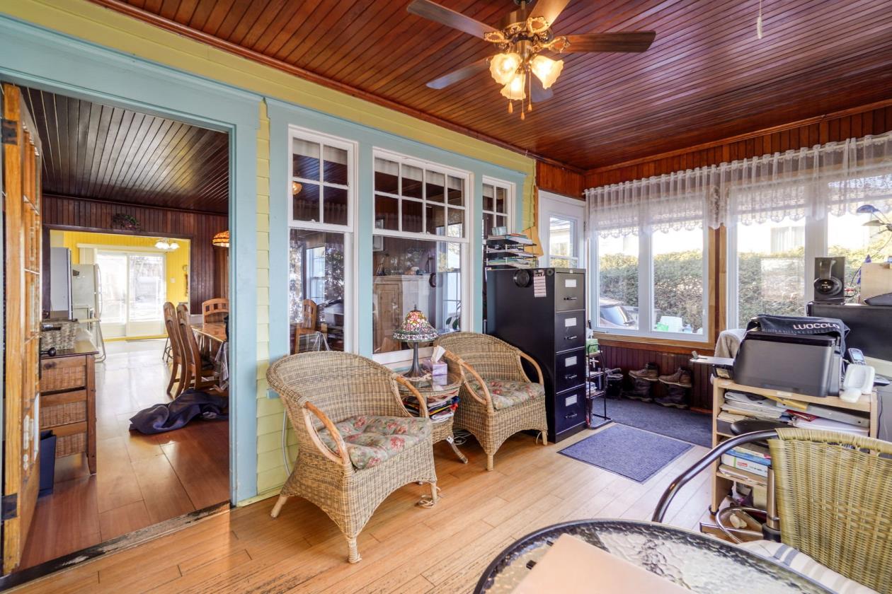 Maison au bord de l'eau à vendre VeniseenQuébec Montreal/CentreVille