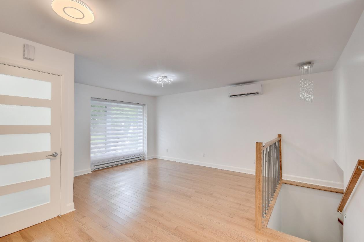 Maison entièrement rénovée et clé en main à SteAnnedeBellevue